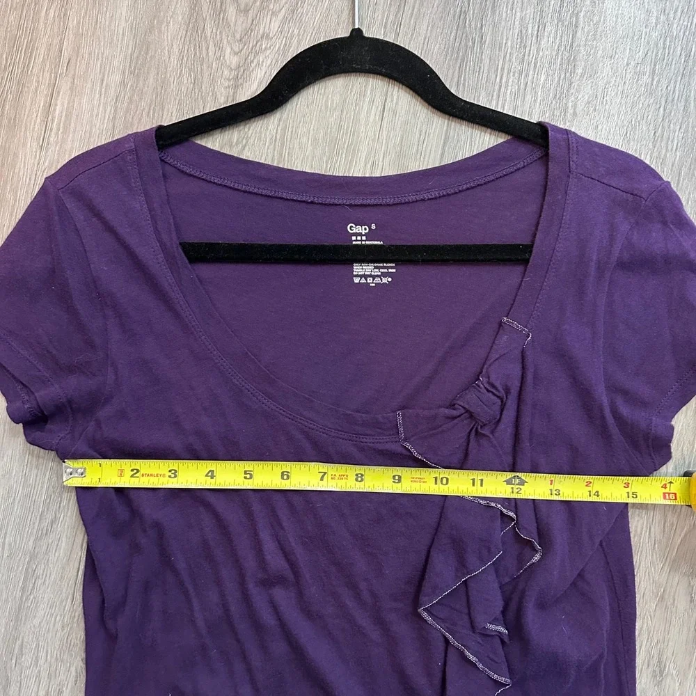 Gap Women's Purple Short Sleeve Ruffle Bow Neck Top Size S Jewel Tone Statement
